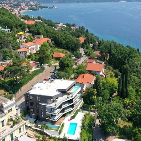 Appartamento Marena - Trees To Seas Luxury Escape Abbazia Esterno foto