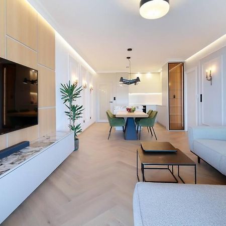 Appartamento Marena - Trees To Seas Luxury Escape Abbazia Esterno foto